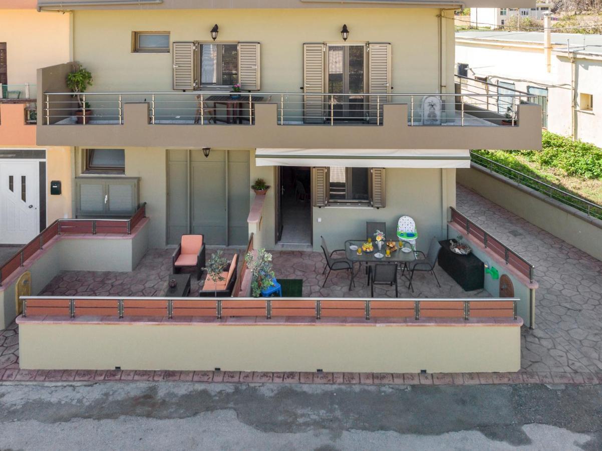 קולימברי Floral Beach Apt With Lux Extras & Special Treats מראה חיצוני תמונה