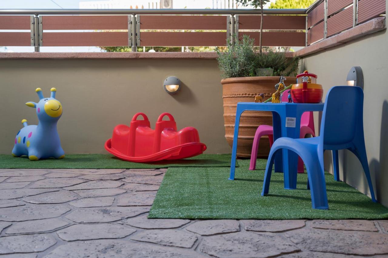 קולימברי Floral Beach Apt With Lux Extras & Special Treats מראה חיצוני תמונה